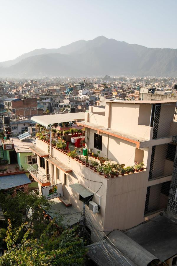 Kathmandu Sunny Hotel Buitenkant foto