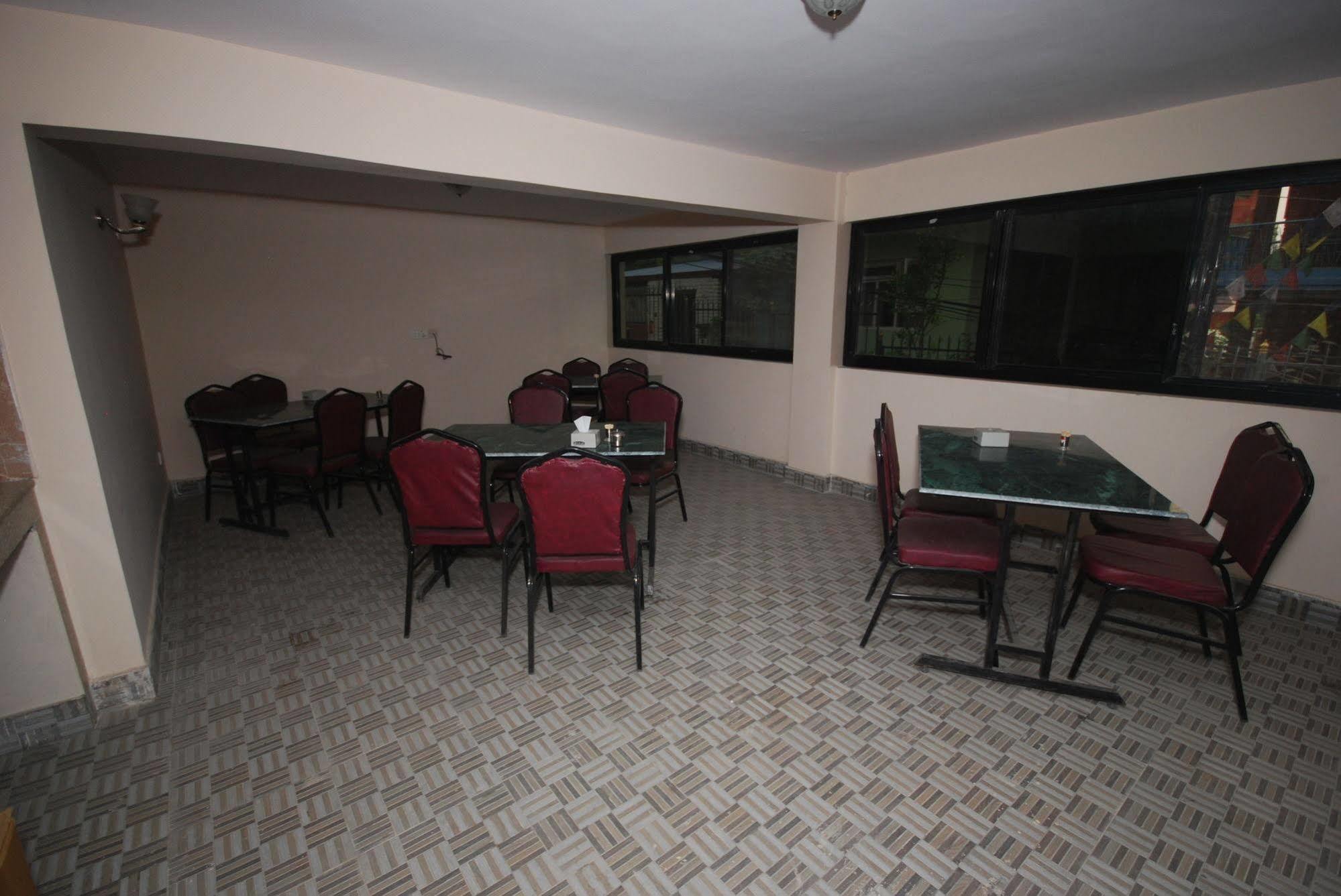 Kathmandu Sunny Hotel Buitenkant foto
