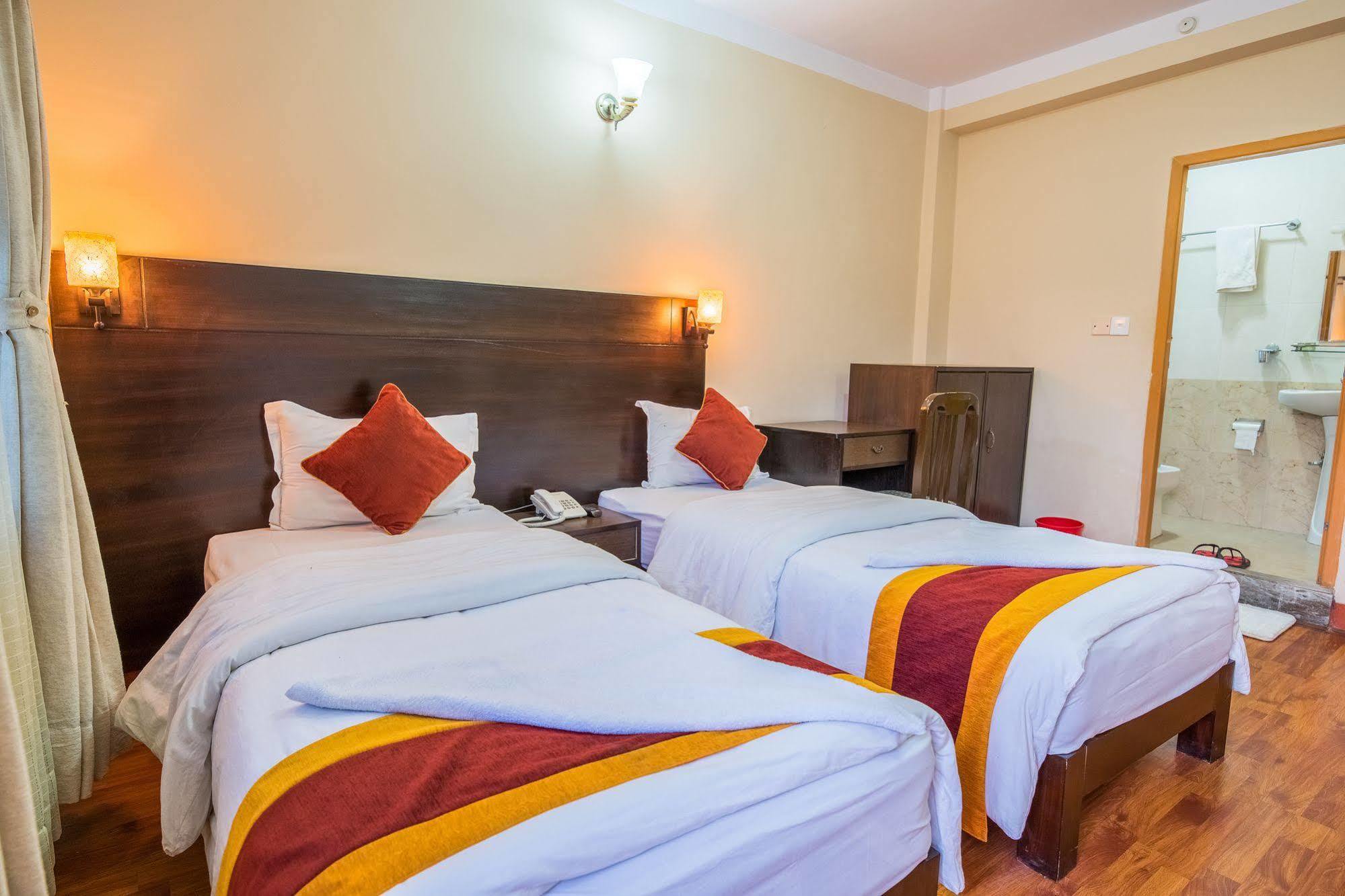 Kathmandu Sunny Hotel Buitenkant foto
